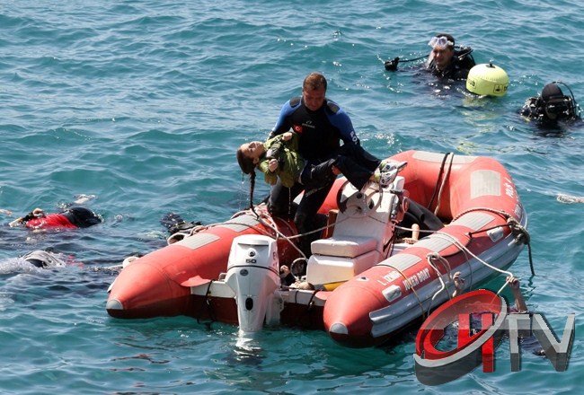  İzmir'de Mülteci teknesinin batması sonucu 50 kişi hayatını kaybetti.