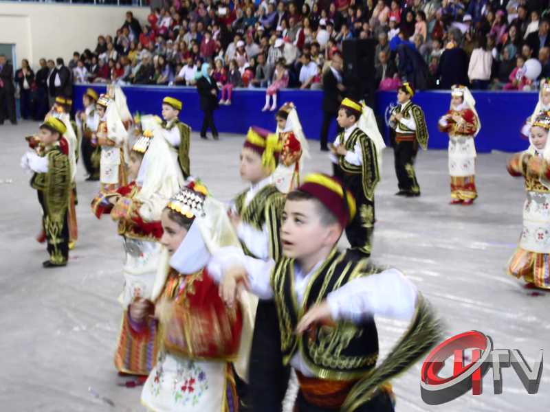 ÇORUM'DA 23 NİSAN KUTLAMALARI 