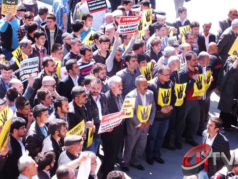 Mısır'da 528 kişi hakkında verilen idam kararı Çorum Ulucami