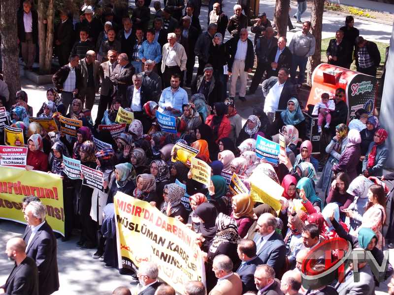 Mısır'da 528 kişi hakkında verilen idam kararı Çorum Ulucami