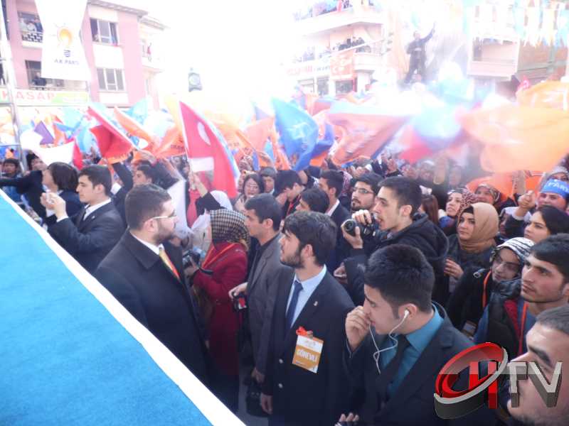 NUMAN KURTULMUŞ YAZIÇARŞIDA  COŞDU