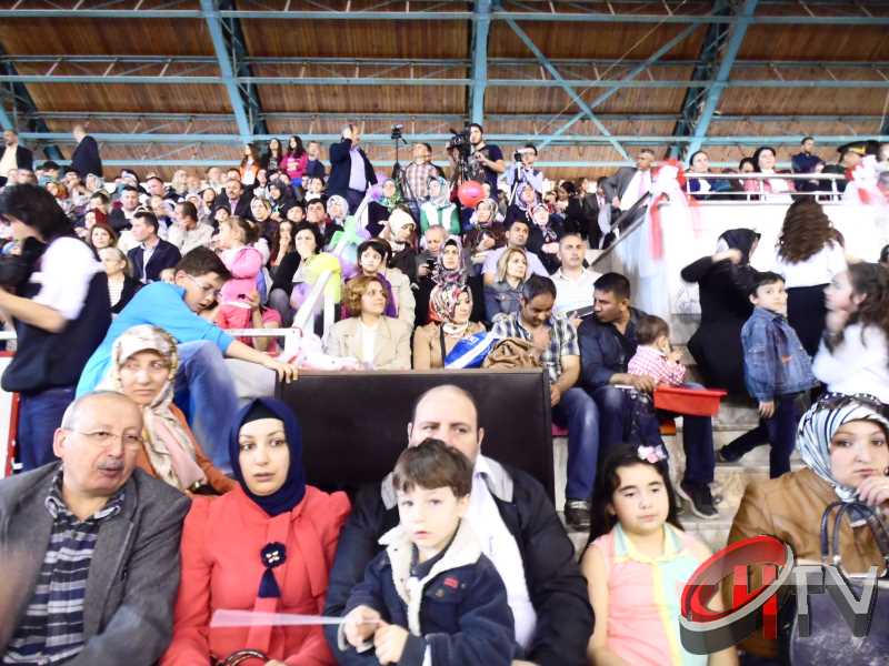 ÇORUM'DA 23 NİSAN KUTLAMALARI 