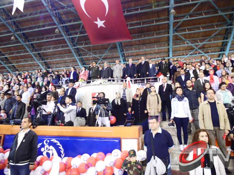 ÇORUM'DA 23 NİSAN KUTLAMALARI 