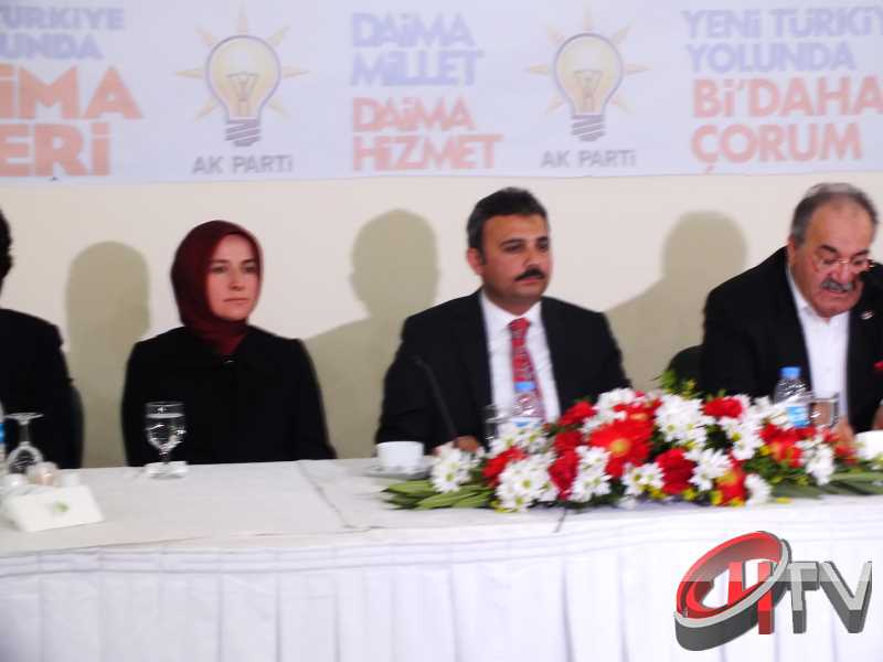 BAŞKAN KÜLCÜ ANİTTA OTELDE BASIN TOPLANTISI YAPIYOR