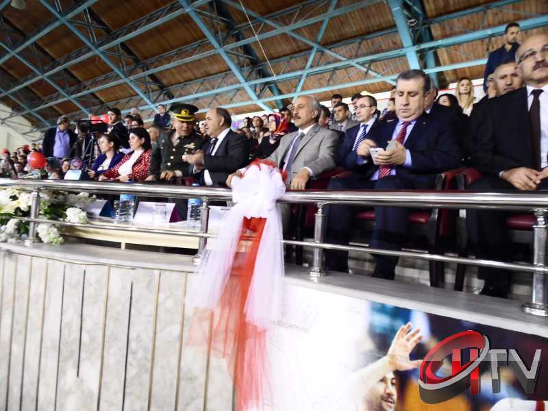 ÇORUM'DA 23 NİSAN KUTLAMALARI 