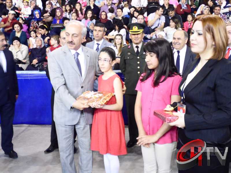 ÇORUM'DA 23 NİSAN KUTLAMALARI 