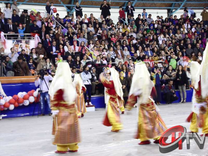 ÇORUM'DA 23 NİSAN KUTLAMALARI 