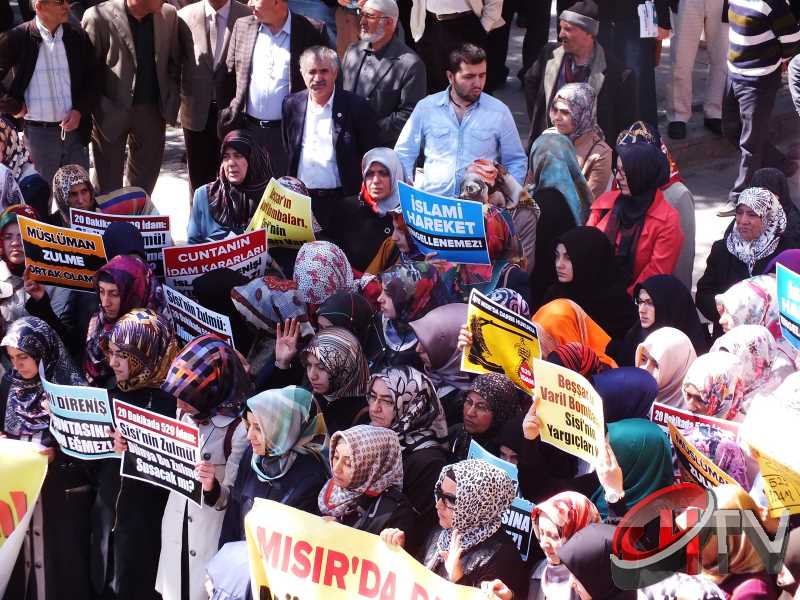 Mısır'da 528 kişi hakkında verilen idam kararı Çorum Ulucami