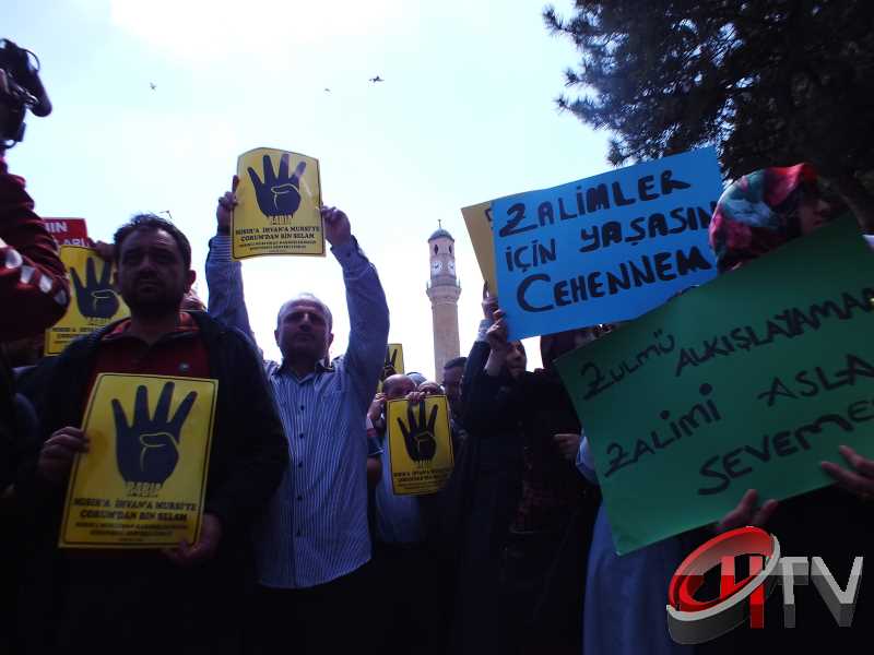 Mısır'da 528 kişi hakkında verilen idam kararı Çorum Ulucami