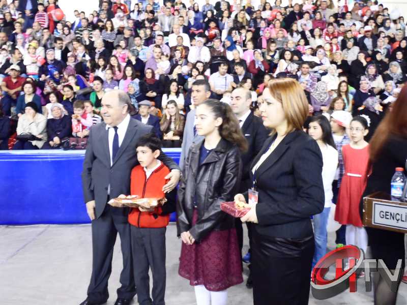 ÇORUM'DA 23 NİSAN KUTLAMALARI 