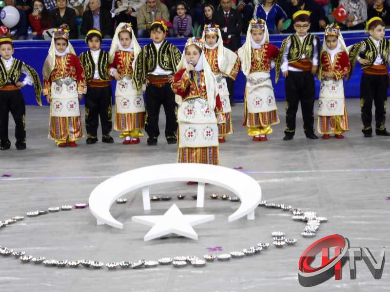 ÇORUM'DA 23 NİSAN KUTLAMALARI 