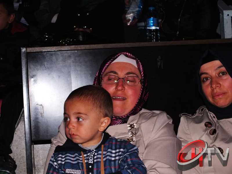 ÇORUM-ORHAN HAKALMAZ KONSERİ BAŞLADI