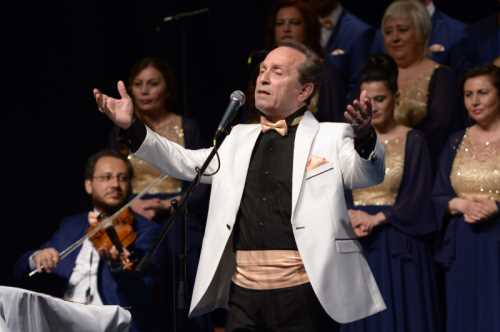 "Özlenen Nağmeler" konseri büyüledi