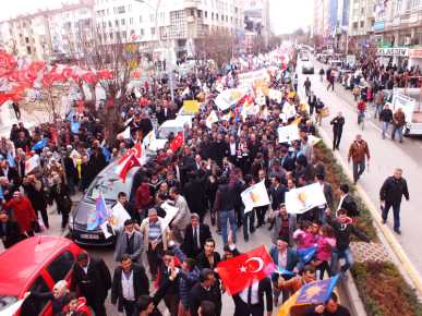 Ak Parti Sevgi Yürüyüşü