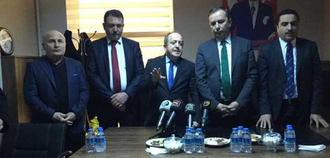 AK Parti Köy Muhtarlarıyla Buluştu