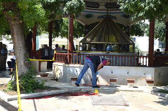  CAMİ ŞADIRVANINDA ABDEST ALIRKEN VURULDU