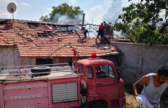 Çocukların Çakmakla Oyunu Kötü Bitti!