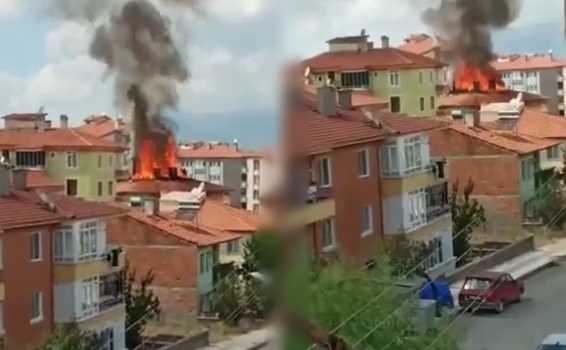 Çorum'da Kafkas evlerdeki Apartman Yangını korkuttu!