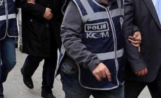 FETÖ’nün gaybubet evlerine baskında 5 gözaltı 