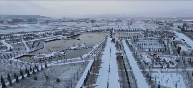 Kar yağışı  bu şehrin güzelliğine güzellik kattı