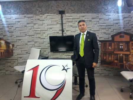  SEÇİM KRİTİK PROGRAMI İZLE