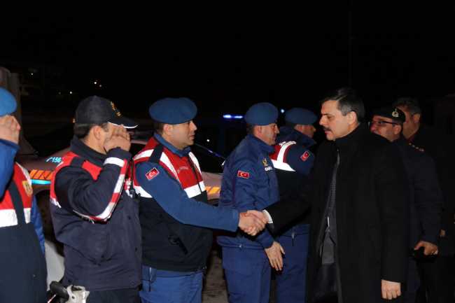 Vali Mustafa Çiftçi, Polis ve Askerin yeni yılını kutladı