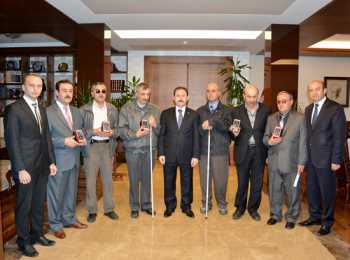 “Gören Göz” cihazlarının Dağıtımını Vali Başköy yaptı