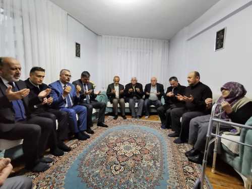 “Her Zaman Yanınızdayız”