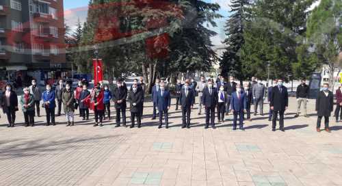 23 Nisan Kutlamaları Çerçevesinde Çelenk Sunma Töreni 