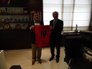 BELEDİYESPOR'DAN  TSO BAŞKANI HINCAL'A ZİYARET