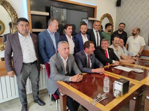 40 Yıldır Rakipsiz 40 Yıldır Sandıksız Başkan!.. 