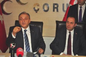 BEŞİR ATALAY TERÖR ÖRGÜTÜNÜN JEST YAPTIĞINI 