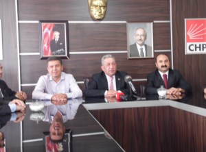 CHP ÇORUM İL,İLÇE ÖRGÜTÜ BAYRAMLAŞMAYA BURUK GİRDİ