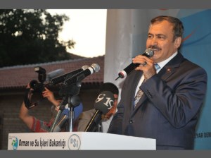 Bakan'ın  hem Koruması hem cüzdanı 