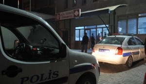  POLİS MEMURU BURUNÇİFTLİK MEVKİNDE KAZA YAPTI