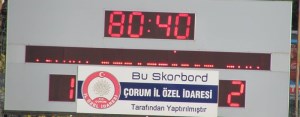 ÇORUM BELEDİYE SPOR TARAFTARINI ÜZDÜ