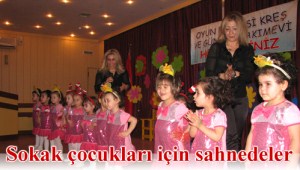 MİNİKLERİN  MUHTEŞEM GÖSTERİSİ