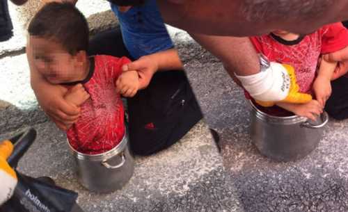 Afacan Düdüklü Tencereye Sıkıştı