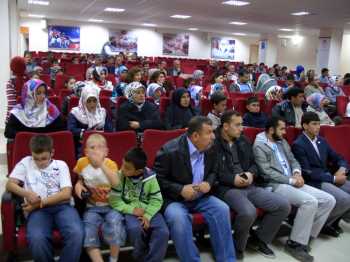 AİLE İLİŞKİLERİNDE  HZ. PEYGAMBER'İN ÖRNEKLİĞİ