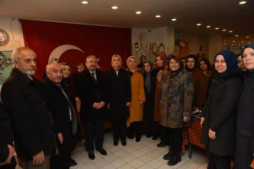 AK Kadınlardan Ekonomiye Destek