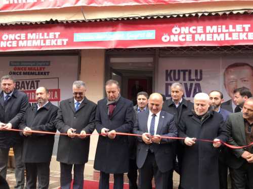 AK Parti Bayat Seçim Koordinasyon Merkezi’ne coşkulu açılış 