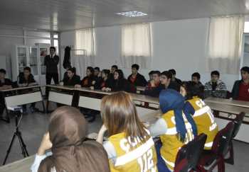 ATT bölümü okuyan öğrencilere eğitim