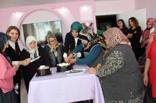 Azime ÇİFTÇİ'nin  Huzurevi Ziyareti