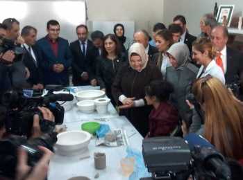 BAKAN GÜRCAN ENGELLİ MERKEZİNE TAM NOT VERDİ