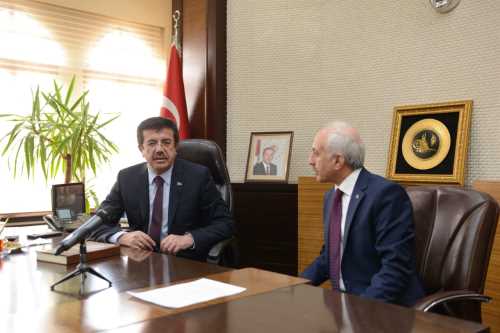 Bakan Zeybekci'den Zeki Gül'e ziyaret