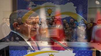 BAŞBAKAN ÇORUM TEŞKİLATINA TEŞEKKÜR PLAKETİ GÖNDERDİ