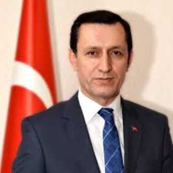 Başbakan Yardımcısı İşler protesto edildi!