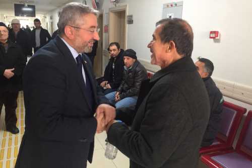 Başkan Adayı Aşgın Hastalara moral oldu