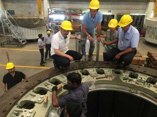 BAŞKAN KÜLCÜ RÜZGAR ENERJİSİ İÇİN GİTTİĞİ HİNDİSTAN'DAN DÖNDÜ