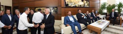 Başkan Zeki Gül,Halkla Bayramlaştı 